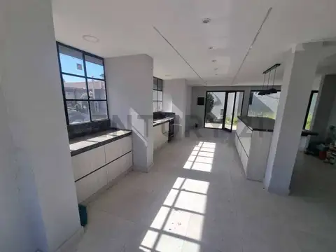 Casa en Venta en Venado, USD 249.900