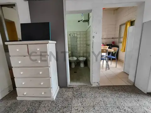 Venta de 2 unidades PH en bloque en Lanús Este.