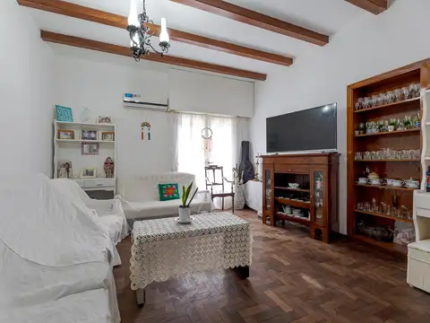 Casa en Venta en Jorge Cura, USD 185.000