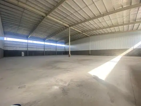 Galpon en Alquiler A Estrenar