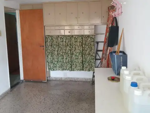 Depto Tipo Casa en Venta con 1 cocheras