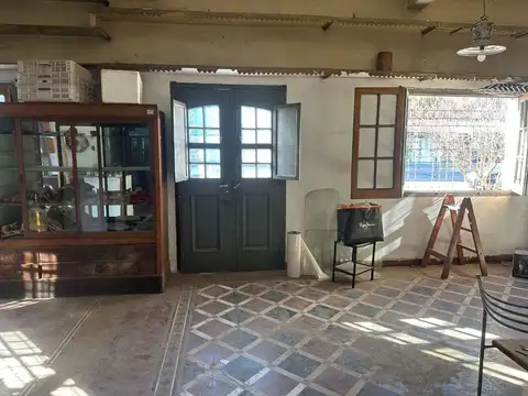 Local en Venta 86 años