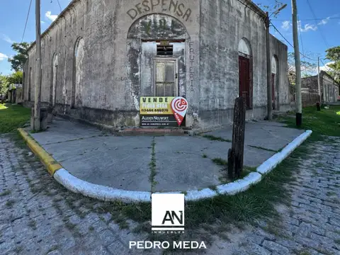 Puerto Ruiz Calle Publica