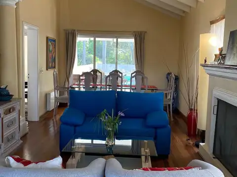 Casa en Alquiler Temporal de 4 dormitorios