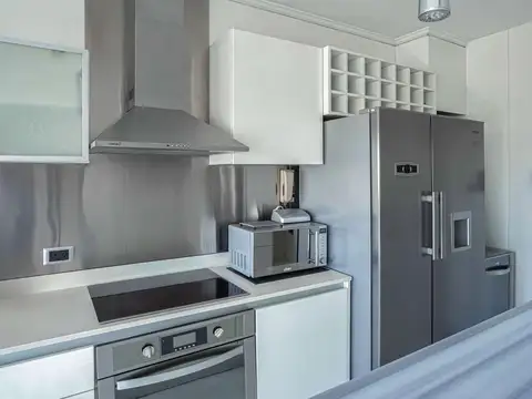 Departamento en Alquiler con 1 cocheras