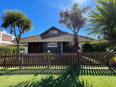 ¡VENTA PH 2 AMBIENTES BARRIO LOS ACANTILADOS!