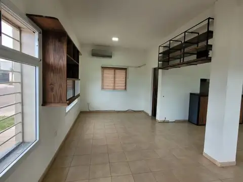 Local en Alquiler en General Gutierrez, $ 800.000