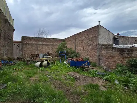 Galpon en Venta en Quilmes Oeste, USD 370.000