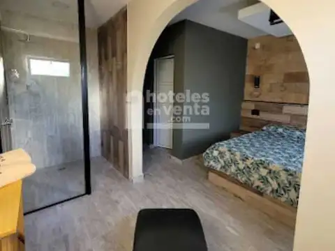 Hotel en Venta 64 plazas