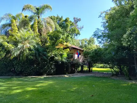 Rio / Arroyo Canal del Este Lili 100