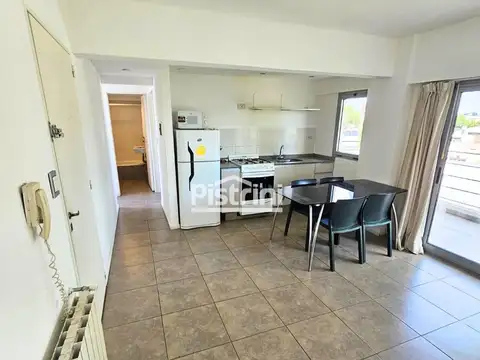 Departamento en Venta en Lisandro De La Torre, USD 60.000