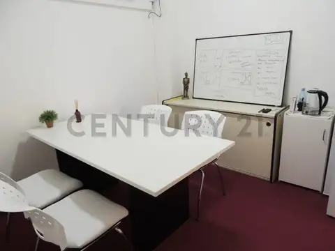 OFICINA EN TRIBUNALES  - RECEPCION Y  DOS DESPACHOS