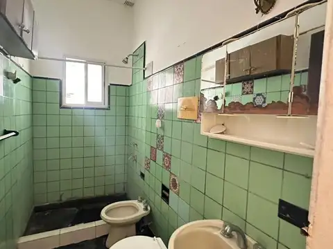 Depto Tipo Casa en Venta 56 años