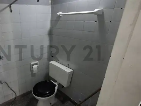 Emilio Mitre 1400, Piso 0