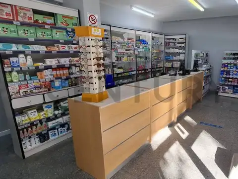 Venta LOCAL COMERCIAL - Parque Chacabuco - PERMUTA