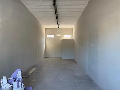 Local en alquiler en Del Viso sobre Colectora Panamericana