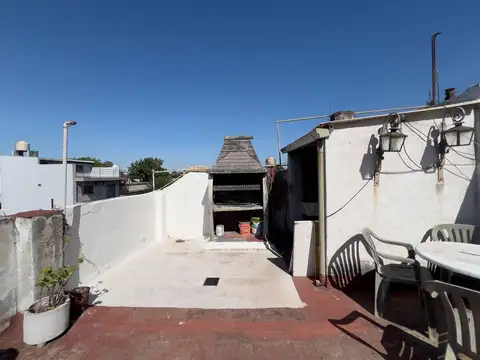 VENTA DTO. 2/3 AMB. FLORES TERRAZA COMPARTIDA