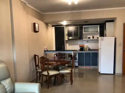 Excelente departamento 2 ambientes