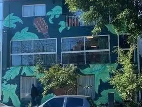 HERMOSO LOCAL EN ALQUILER UBICADO EN EL CORAZON DE VILLA DEVOTO