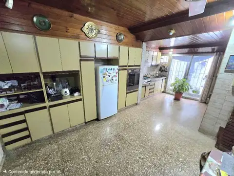 Casa En Venta En Ramos Mejia Sur