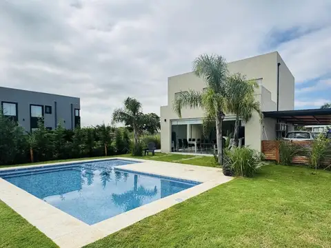 Casa Santa Lucia Pilar Del Este COD 642,5