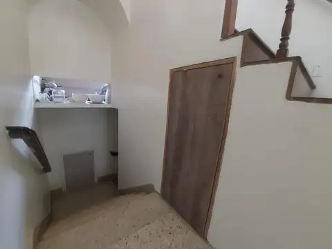 Depto Tipo Casa 4 ambientes con 3 baños