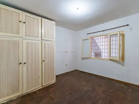 Pasillo en Venta Echesortu 2 dormitorios patio