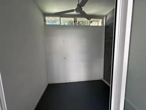 Local en Alquiler en Barrio Remedios de Escalada de San Martin, $ 600.000