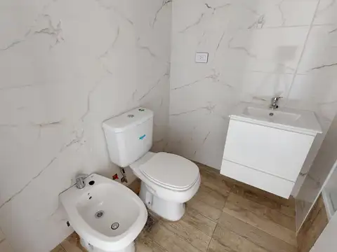 Departamento en Venta en Parque Chacabuco, USD 125.000