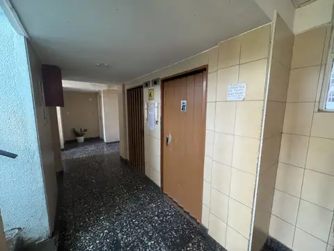 VENTA DEPTO 4 AMB CON BALCON. CHILAVERT 6800. VILLA LUGANO. CABA.