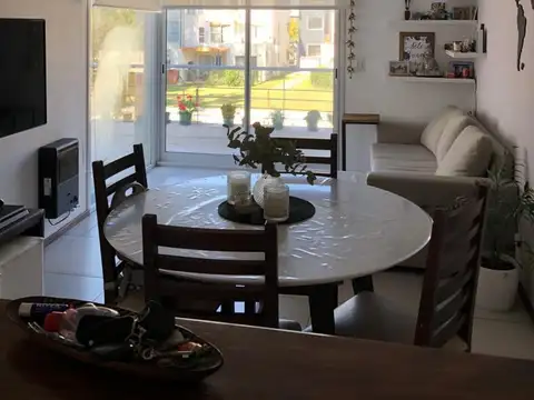 IMPERDIBLE! Departamento en venta en Hostal Del Sol Oeste