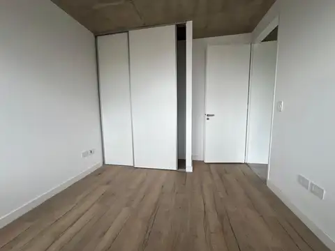 Super departamento de 2 ambientes, con mucha luz, 2 balcones y amenities