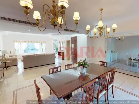 Casa en Alquiler de 5 dormitorios