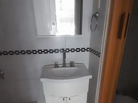 Depto Tipo Casa en Venta en Floresta, USD 60.000