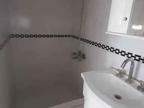 Depto Tipo Casa en Venta 20 años