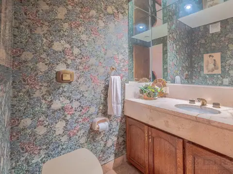 Departamento 4 ambientes con 3 baños