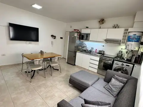 Venta Departamento 2 amb con cochera y terraza