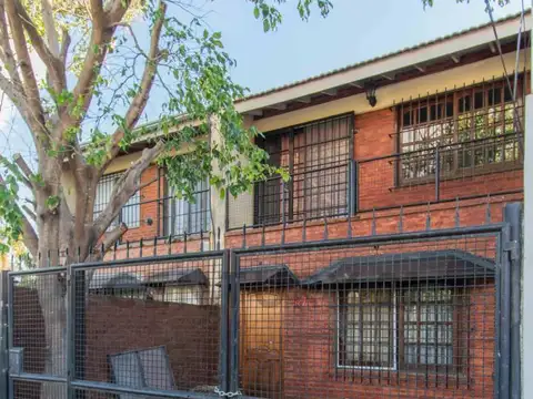 Venta casa duplex en General Pacheco 4 ambientes