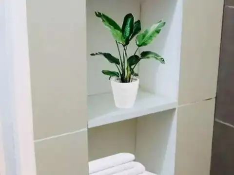 Venta Departamento monoambiente en Monserrat. Refaccionado a nuevo. Amueblado y equipado .