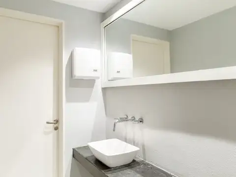 Federico Lacroze 2200