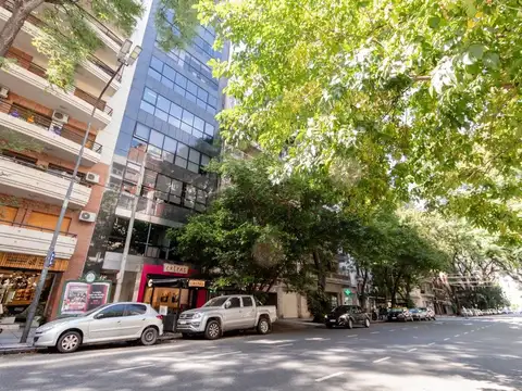 VENTA OFICINA COMERCIAL - GRAN CATEGORÍA  