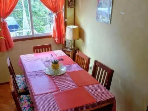 Manuelita Rosas e/ Wilde y Thames