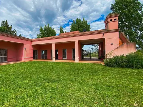 CASA EN FINCAS DE SAN VICENTE