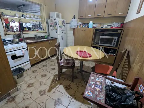 Casa 4 ambientes con 1 baño