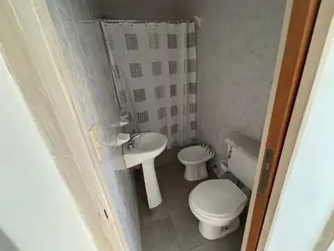 Depto Tipo Casa 2 ambientes con 1 baño