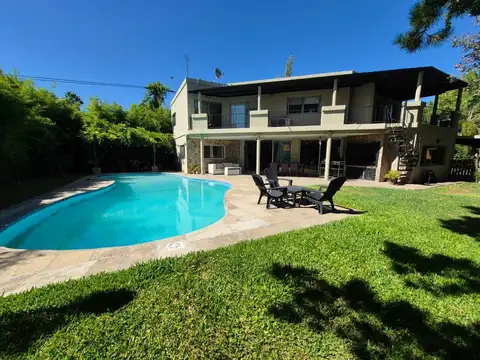 Casa 10 Ambientes VENTA Aranzazu Escobar Pileta