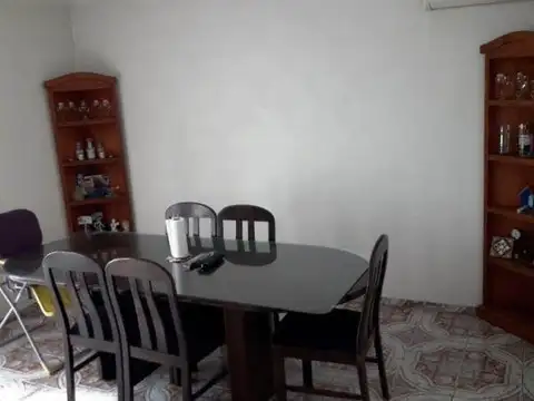 (LEG-230) COLON al 2900 -- AL FRENTE CON BALCON