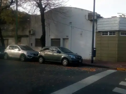 Galpon en Venta 12,30  mts Frente