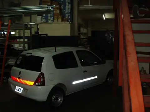 Barracas- Deposito 400 m2