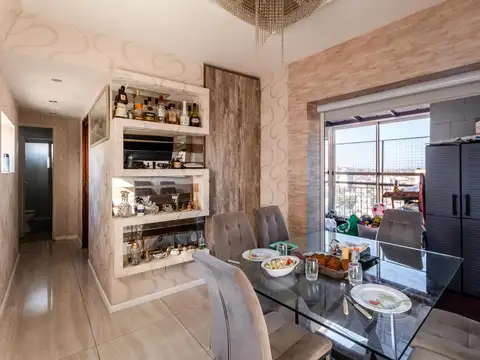 Departamento 4 ambientes con 2 baños